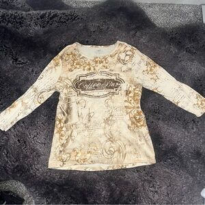 Cafe loneg sleeve top